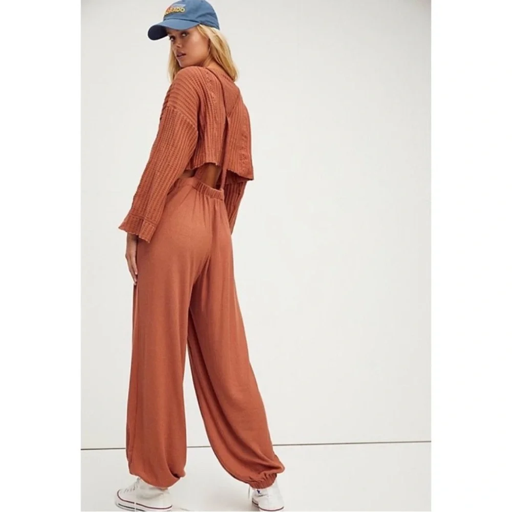 NWT Free People Dylan Knit Set Jumpsuit Sweater Set in Orange - Picture 2 of 2